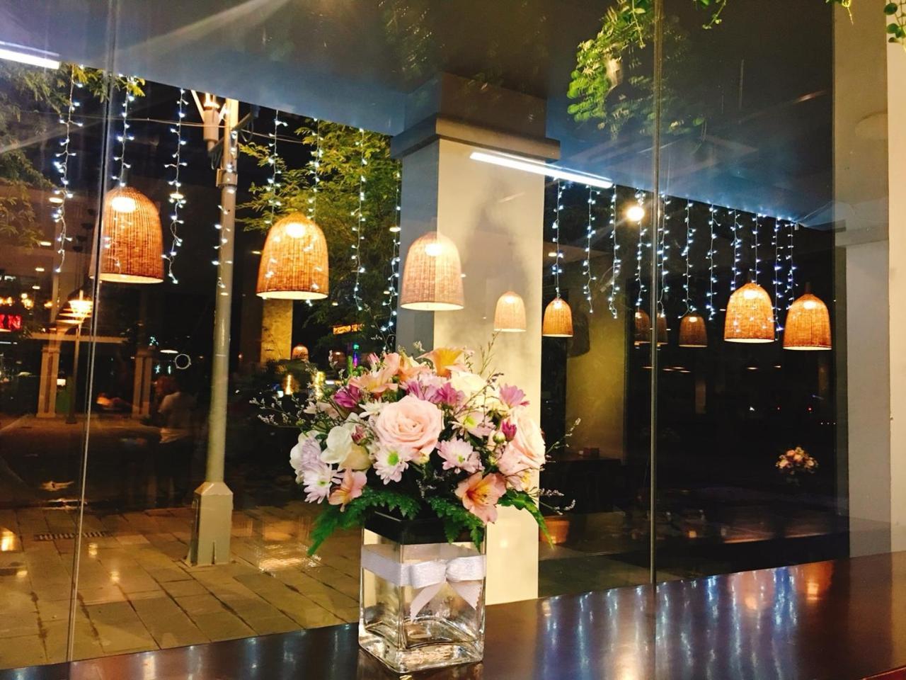 Calisun Hotel Дуонг-Донг Экстерьер фото